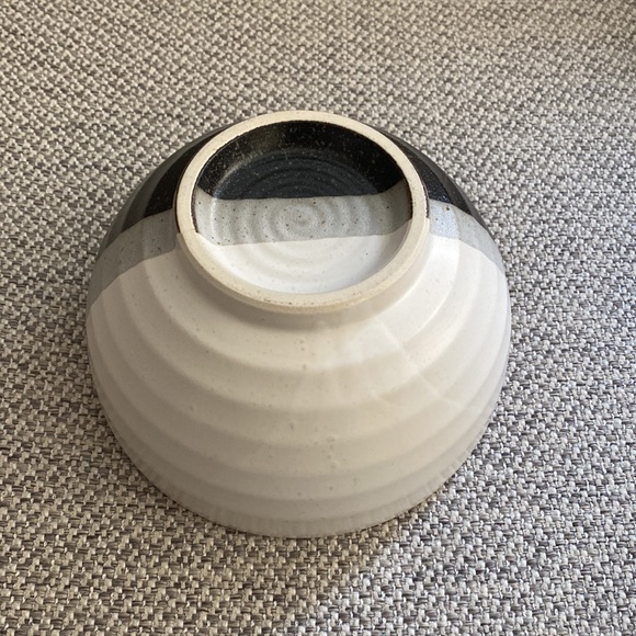 NWOT BOHO pottery/ceramic bowl - Picture 2 of 2